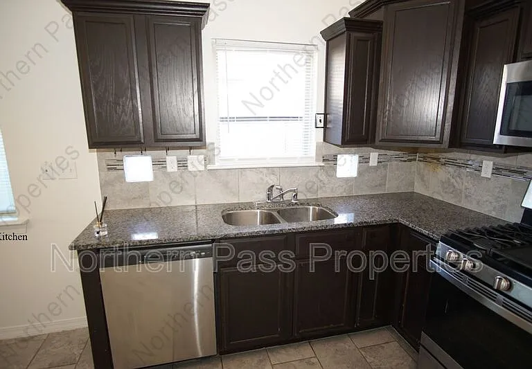 14380 Tobe Davis — Photo 7