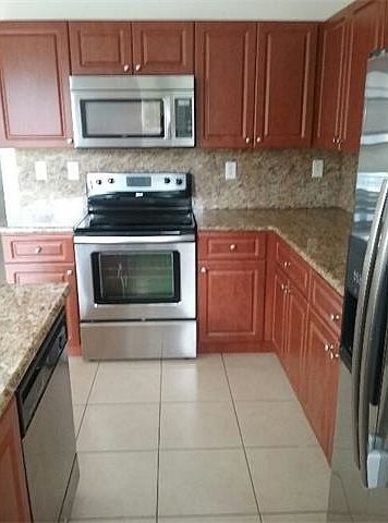 1st image of 803 SW 143rd Ave #0
