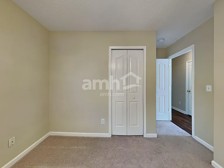 720 Waterbrook Ln — Photo 19