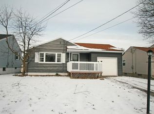 156 Park Ave, Gates, NY 14606