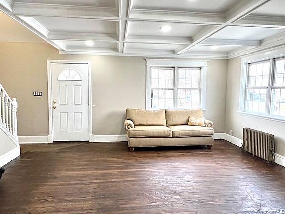 4th image of 51 Clinton Avenue