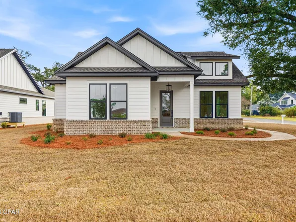 3116 Kings Dr, Panama City, FL 32405