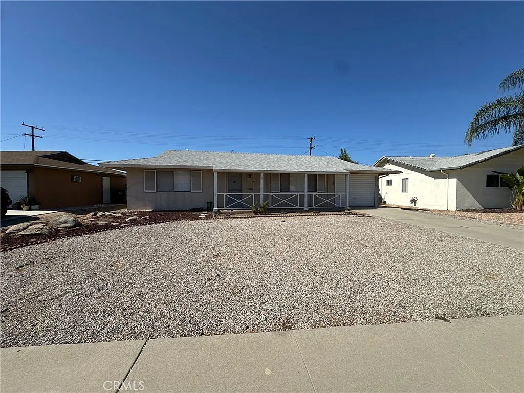 2 bed, 992 sqft, $1,795 — Photo 2