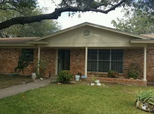 5600 Comer Dr, Fort Worth, TX 76134