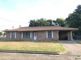 101 Holly Park St, Mt Vernon, TX 75457