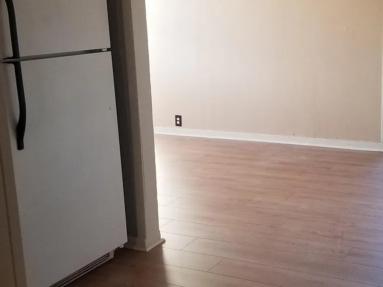 1024 W 1st St #3 — Photo 7