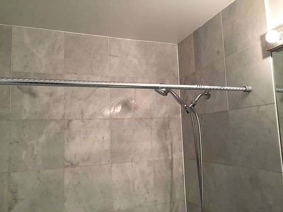 3rd image of 232-236 E 47th St #33A