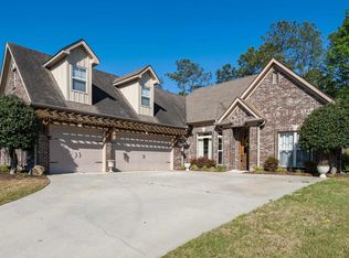 40 Lakeside Dr, Odenville, AL 35120