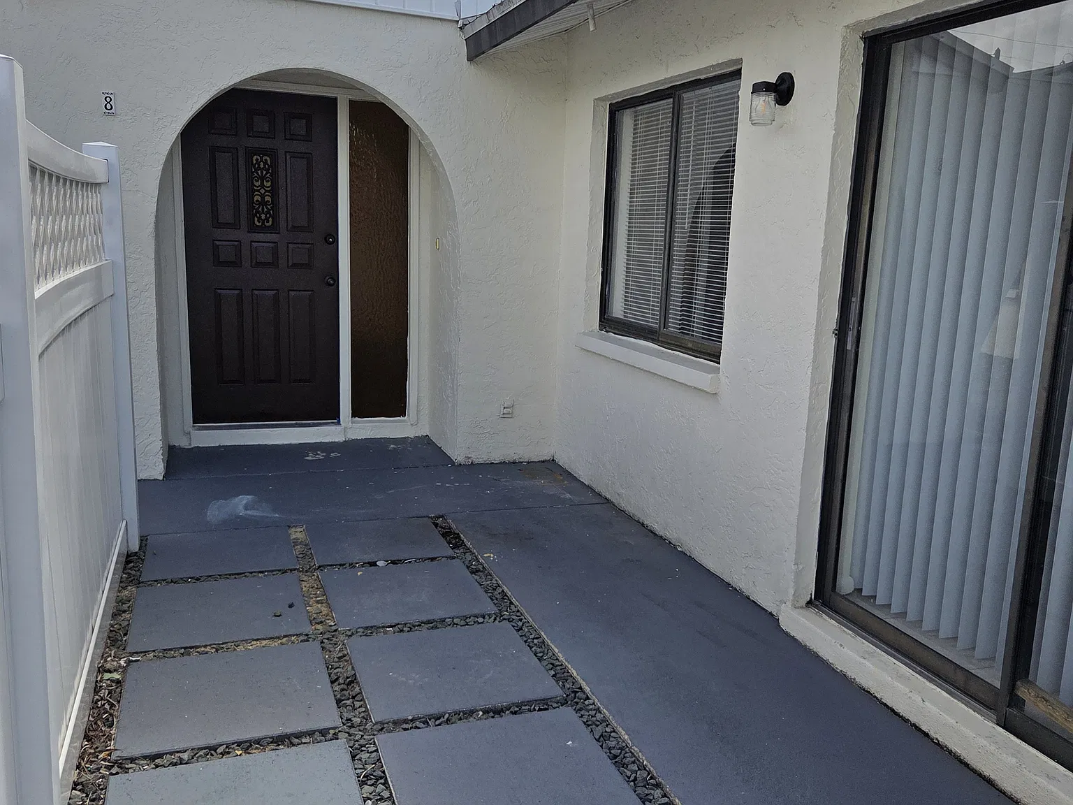 1210-1222 SE 8th St — Photo 1