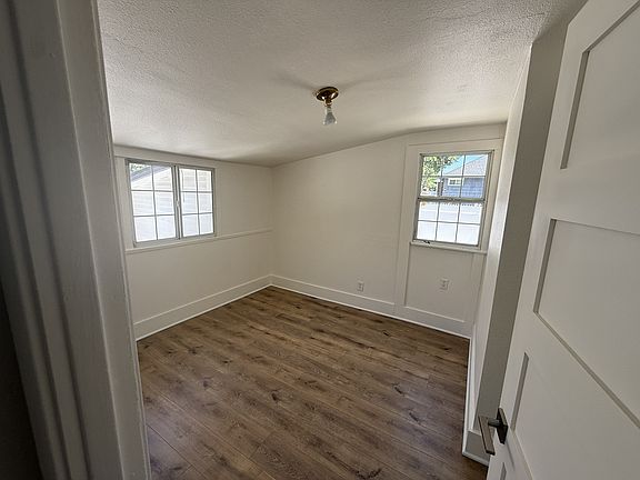 5th image of 12341 Muir Ct