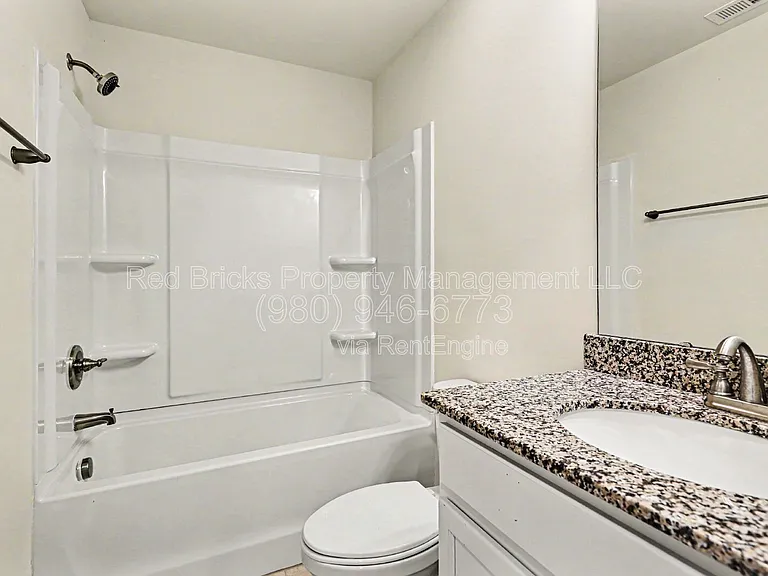 3805 Yorkshire Pl — Photo 15