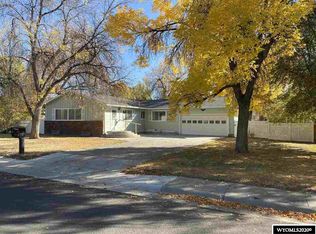 739 N 2nd St W, Riverton, WY 82501