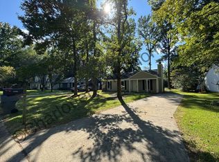5806 Carved Oak Cir, Charlotte, NC 28227