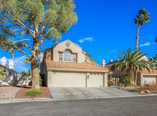 5260 Drifting Dunes Dr, Las Vegas, NV 89149