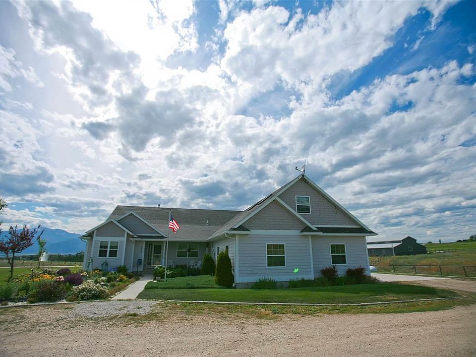 1st image of 572 Pat Ln
