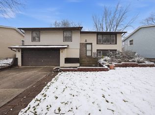 1647 216th St, Sauk Village, IL