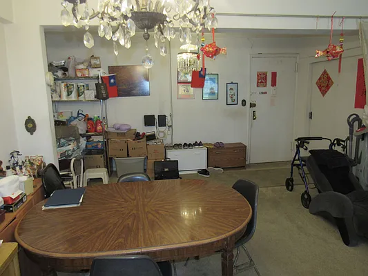 Sold by Mitra Hakimi Realty Group, LLC | media 19