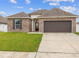 323 Ashton Oaks Ln, Luling, LA 70070