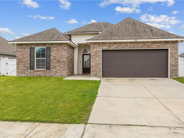 323 Ashton Oaks Ln, Luling, LA 70070