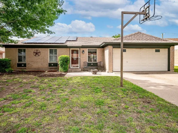 6040 Kary Lynn Dr S, Fort Worth, TX 76148