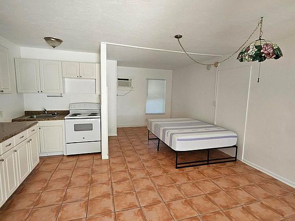 5th image of 115 Bravado Ln #4