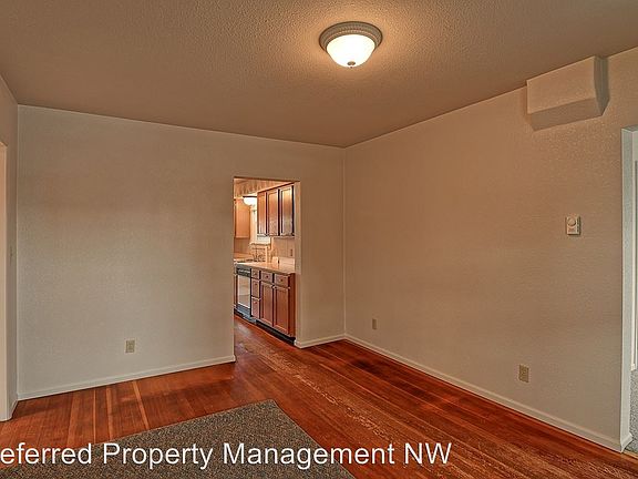 5th image of 1617 2nd St