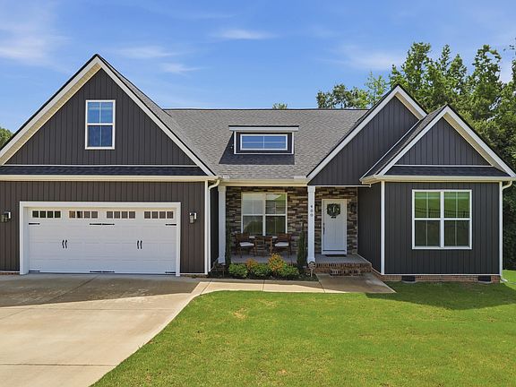 2nd image of 400 Terra Plains Dr