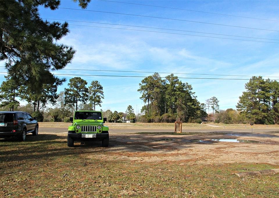 1st image of 3040 State Highway 19