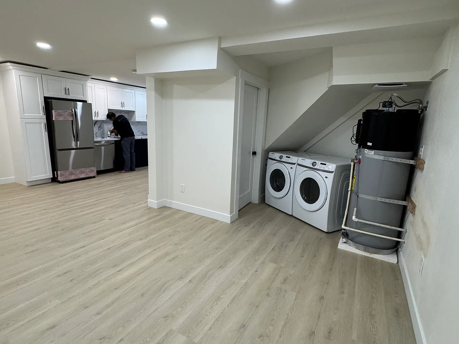 2 bed, 1.5 bath, 1100 sqft, $2,800 — Photo 3