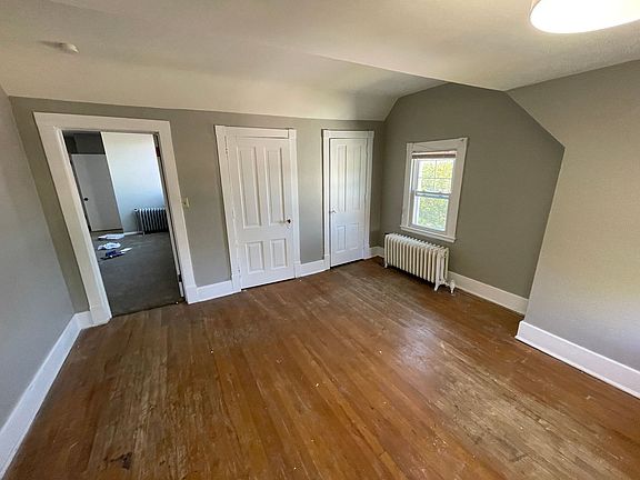 5th image of 2118 Pillsbury Ave #11