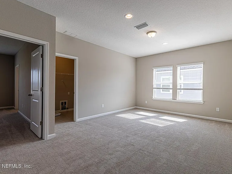 47 Goldcrest Way — Photo 8