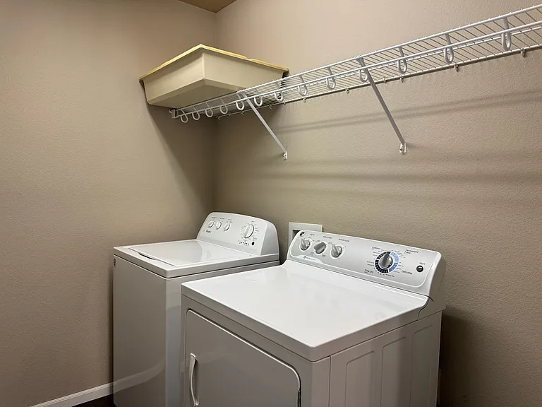 Aspen Trail Apartments — Photo 127