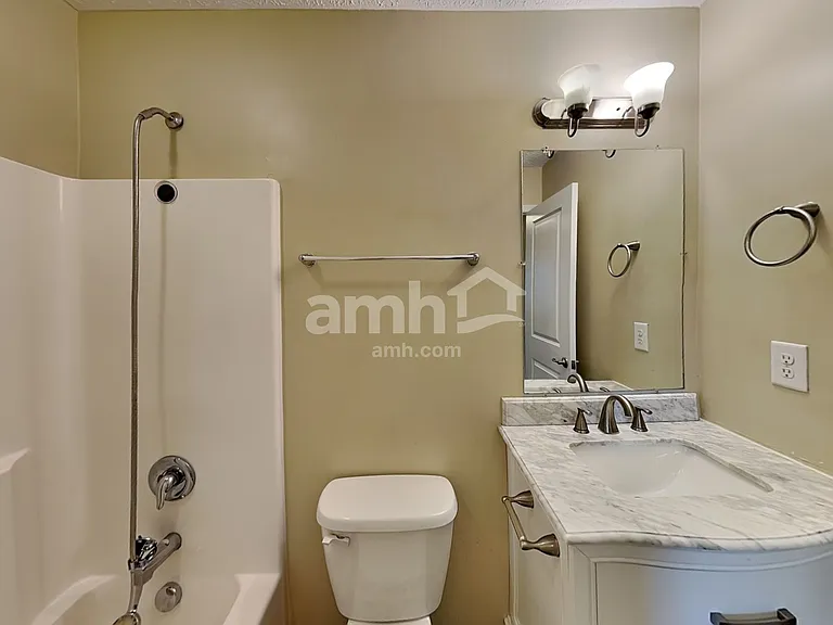 317 Evergreen Cir — Photo 15