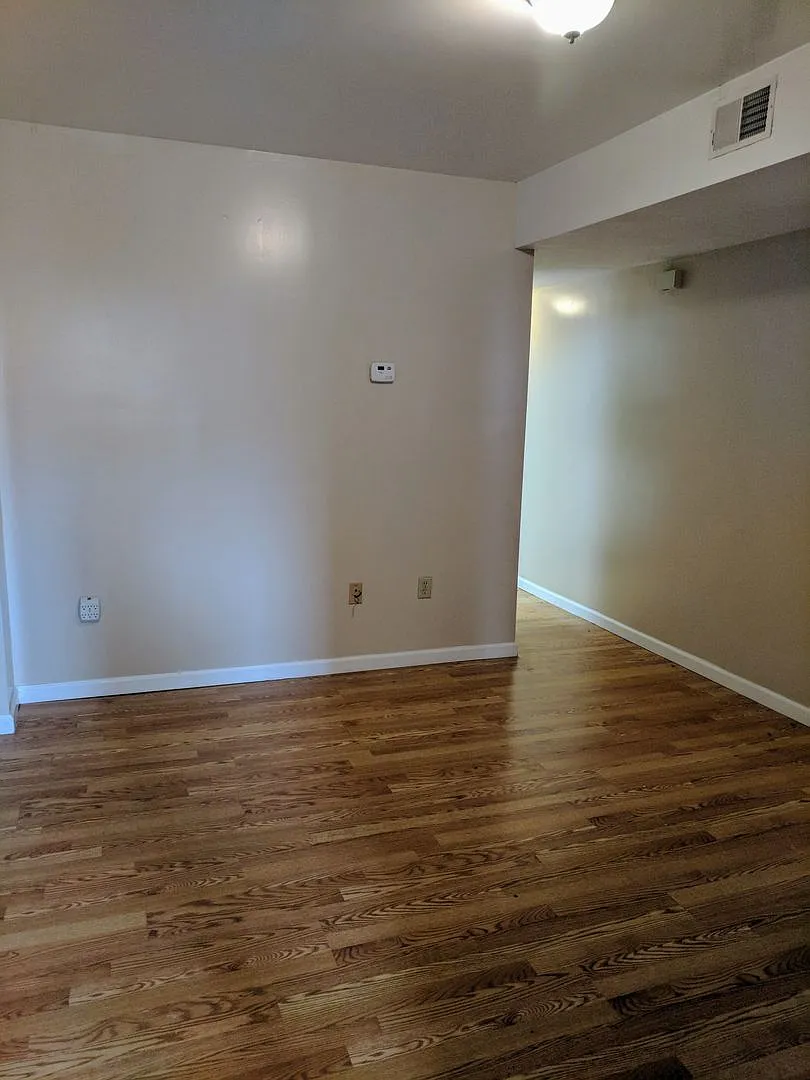 355 Atwood St — Photo 4