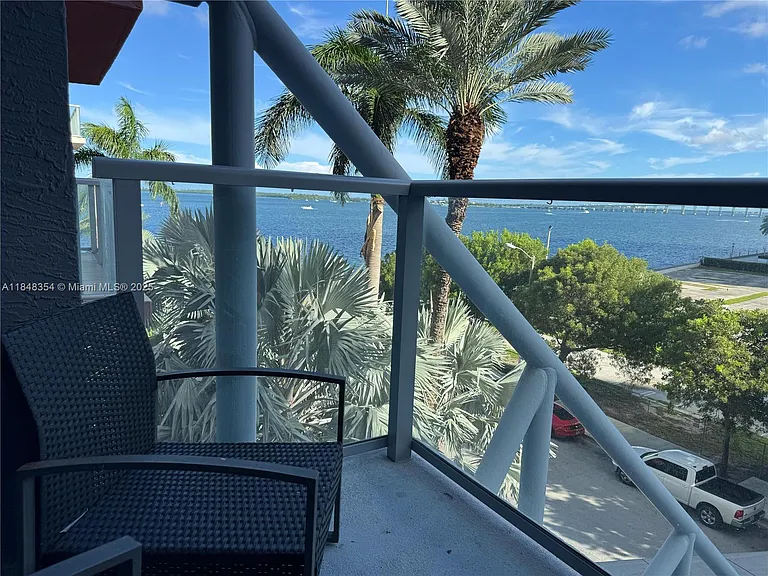 1155 Brickell Bay Dr #307 — Photo 19