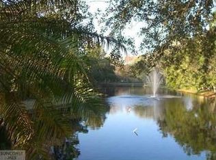 583 Daventry Sq, Palm Harbor, FL 34683