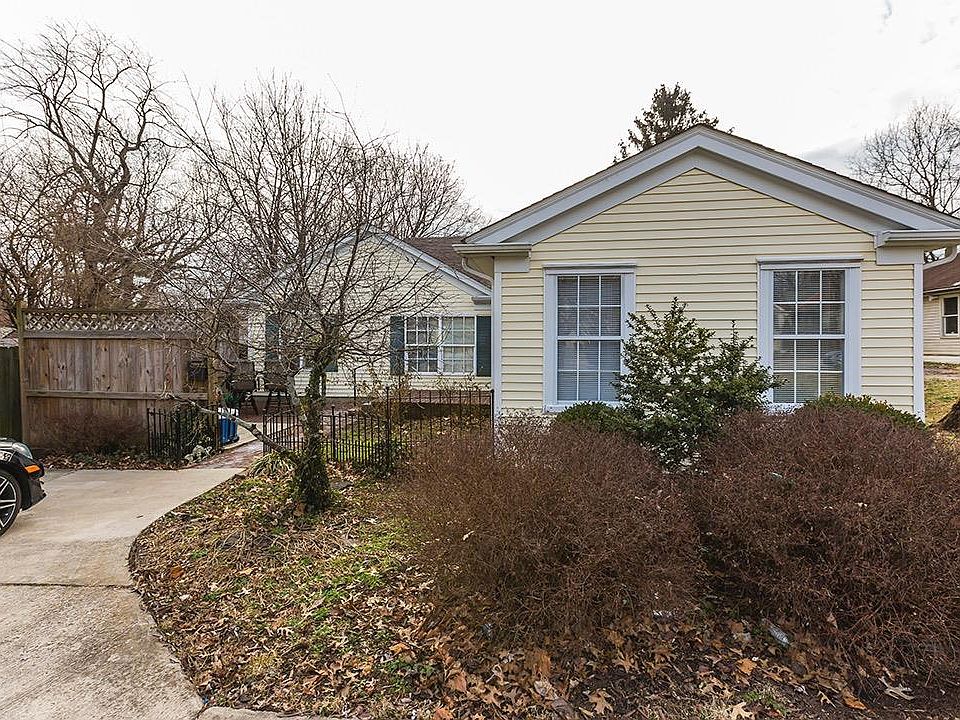 1st image of 300 Owsley Ave