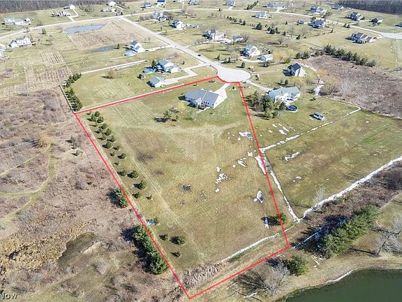 3rd image of 17780 Harvest Ln
