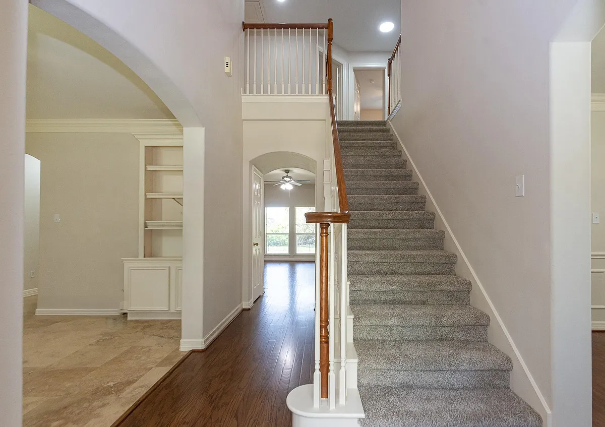 Building Photo - 4119 Pembrooke Way