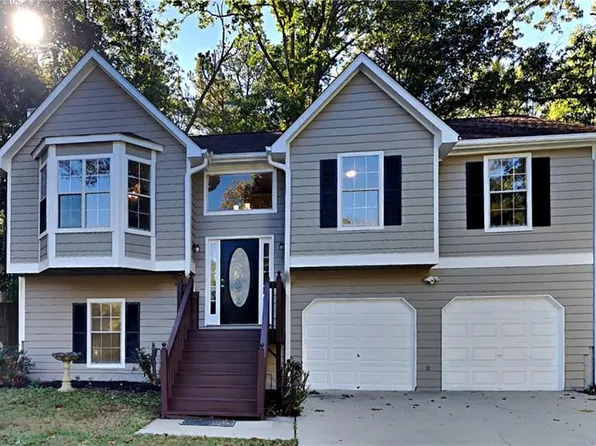 130 Villa Ridge Ct, Dallas, GA 30157