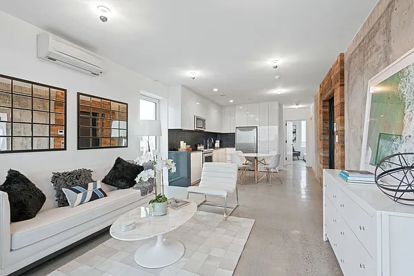 Rented by Compass | media 6