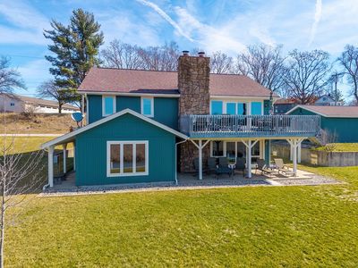 240 Lane 852 Snow Lk, Fremont, IN, 46737