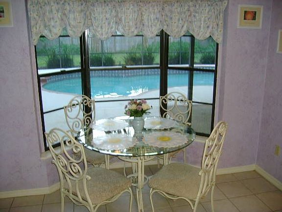 Breakfast Nook
