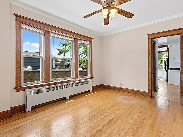 3936 N Marshfield Ave #3 — Photo 7