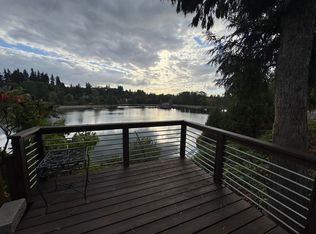 12029 NE Plantation Rd, Vancouver, WA 98685