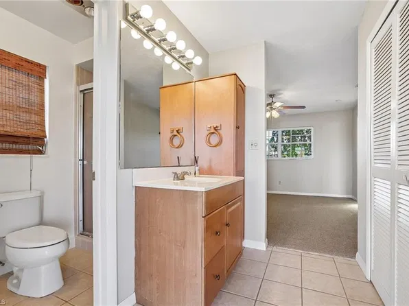 5220 SW 10th AVE, CAPE CORAL, FL 33914