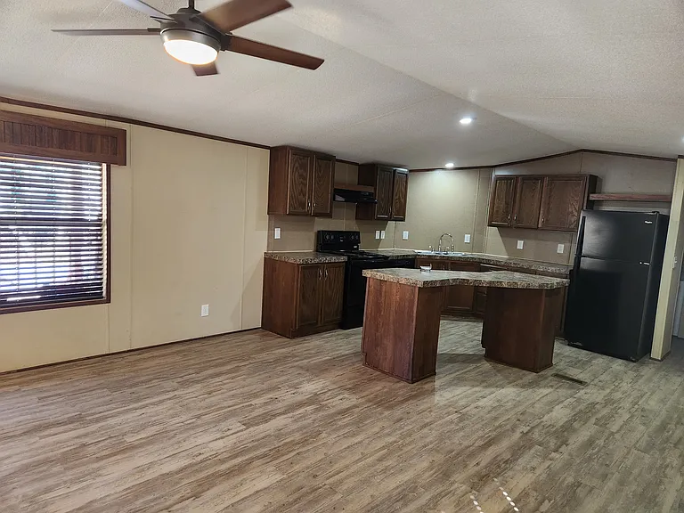 110 Chuparrosa Ln — Photo 6