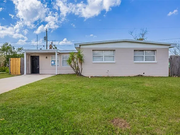 3107 Clifford Sample Dr, Tampa, FL 33619