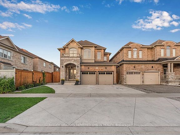 2nd image of 302 Inverness Way