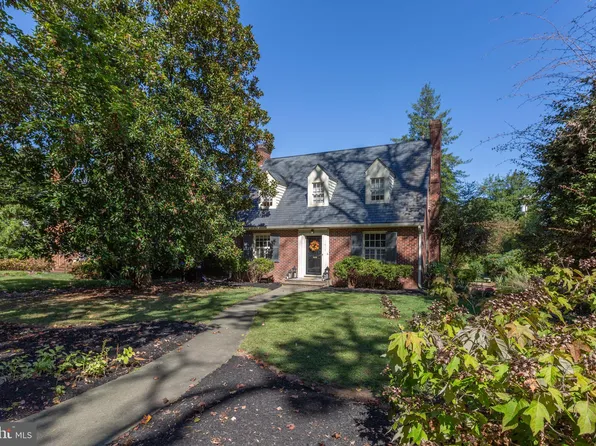 1617 Sunken Rd, Fredericksburg, VA 22401